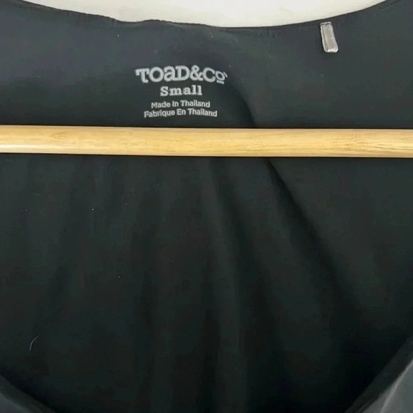 Toad & Co black sleeveless scoop neck whirlwind soft shift dress small - Picture 5 of 6